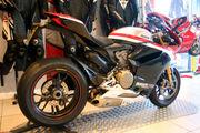 Picture 4 - 2012 Ducati 1199 Panigale S One-Off Corse Paint motorbike