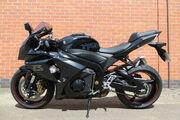 Picture 7 - Suzuki GSXR 1000 L2 2012 motorbike