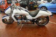 Picture 4 - Suzuki VZR 1800 Z K9 Intruder in White 1200 Miles Data Tool 4 Alarm motorbike