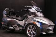 Picture 4 - Can-Am Spyder RT semi auto trike massive spec 4700 miles motorbike