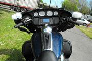 Picture 8 - Harley-Davidson Blue Electra Glide Ultra Tourer UC 1690 FLHTCU-TC 2013 motorbike
