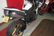 Picture 8 - 2013 Yamaha YZF R1 White motorbike