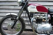 Picture 2 - 1967 Triumph Bonneville T120R motorbike