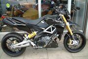 Picture 3 - 2011 Aprilia Dorsoduro 1200cc Naked motorbike