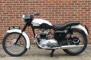 Picture 10 - 1959 Triumph T110 Tiger motorbike