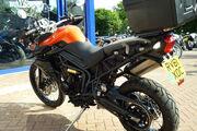 Picture 4 - Triumph Tiger 800 XC ABS in Blazing orange, Low mileage motorbike