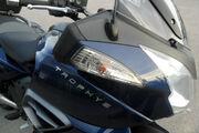 Picture 11 - Triumph Trophy SE Launch spec - Powered top box, Heated seats, Heated grips motorbike