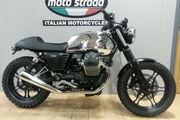 Picture 4 - Moto Guzzi V7 Chrome Scrambler motorbike