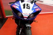 Picture 3 - Yamaha YZF R1, Full Race Replica, Akrapovic Exhausts, Tailtidy, Only 2475 Miles motorbike