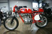 Picture 2 - 1968 Benelli 349cc 