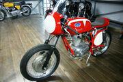 Picture 4 - 1968 Benelli 349cc 