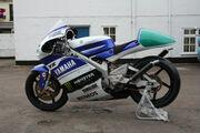 Picture 6 - Yamaha TZ250 5KE Fully Restored to Highest Standard 2002 model year motorbike