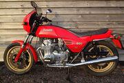 Picture 2 - 1983 Benelli 900 SEI motorbike