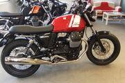 Picture 3 - Moto Guzzi 2015 V7 MK2 Special Red/White 2015 Model motorbike