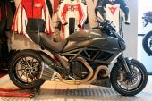 2011 Ducati Diavel Carbon Black 3,500 Miles 1 Owner Full Termi Exhaust Sat Nav for sale