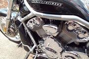 Picture 5 - Harley-Davidson VRSCAW V-ROD. Fitted With 240 Rear Wheel Conversion motorbike