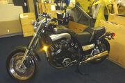 Picture 4 - Yamaha VMAX 1200 Brand New Unregistered Year 2000 Carbon Model motorbike