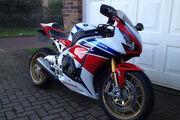 Picture 3 - Honda CBR1000RR SP ABS motorbike