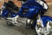 Picture 5 - 2001 Honda GL 1800 cc GL1800SE-1 ABS Goldwing motorbike