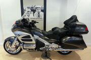 Picture 3 - Honda GL 1800 GoldWing Deluxe 1800 Tourer motorbike