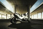 Picture 4 - Can-Am Spyder RS SE5 Trike. Ride on a car licence motorbike
