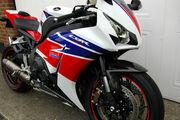 Picture 3 - Honda CBR1000RR ABS HRC Fireblade, 75 Miles, Fully Loaded motorbike