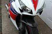 Picture 5 - Honda CBR1000RR ABS HRC Fireblade, 75 Miles, Fully Loaded motorbike