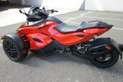 Picture 5 - CAN-AM Spyder RS-S SM5 in stock ready to go motorbike