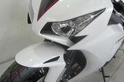 Picture 6 - 2014 Honda CBR1000RR Fireblade motorbike