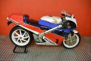 Picture 2 - Honda VFR 750 RC30 R-J 1989 motorbike