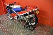 Picture 4 - Honda VFR 750 RC30 R-J 1989 motorbike