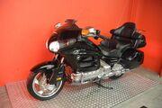 Picture 2 - Honda GL1800 Goldwing 2012 with 18722 miles, Vance & Hines Pipes motorbike