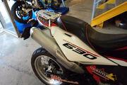Picture 6 - Husqvarna SMS SMR 630 2011 motorbike