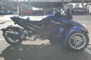 Picture 2 - CAN-AM Spyder SM5 - in stock and ready to go motorbike