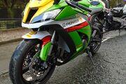 Picture 3 - Kawasaki ZX10 R ABS Retro Dream Machine Paint Stunning One-Off motorbike