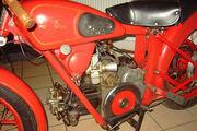 Picture 4 - Moto Guzzi Ardetta 250cc 1939 motorbike