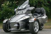 Picture 9 - Can-Am Spyder RTS Semi Auto Massive Spec 3600 Miles Cheapest in UK motorbike