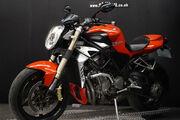 Picture 4 - MV Agusta Brutale 989 R Naked 3700 Miles motorbike