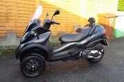 Picture 3 - Piaggio MP3 Sport Touring LT 500 Black motorbike