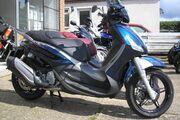 Picture 7 - Piaggio Beverly 350 Touring Scooter motorbike