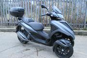 Picture 7 - Piaggio MP3 300 Yourban Sport LT motorbike