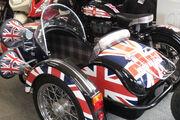 Picture 4 - Royal Enfield and Watsonian Manx Sidecar Special motorbike