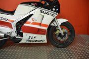 Picture 6 - Suzuki RG 500 classic 1987 Very rare collectors bike in very good condition motorbike