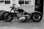 Picture 3 - Triumph Bonneville T140 750 bobber motorbike