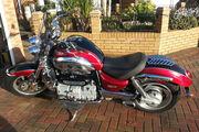 Picture 2 - Triumph Rocket 3 Classic Special, only 4592 miles motorbike