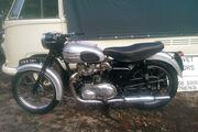 Picture 3 - Triumph Pre Unit T110 1958 Full Restoration motorbike
