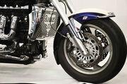 Picture 11 - Triumph Rocket Classic 2007, Screen, Running Boards, Panniers, Clock motorbike