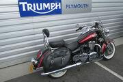Picture 5 - Triumph Thunderbird LT motorbike