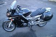 Picture 8 - Yamaha FJR 1300 A 2011 very low miles Genuine Luggage system fitted motorbike