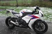 Picture 2 - Honda CBR 1000RR RRC 2012 20TH Anniversary Edition, Immaculate, 2333 miles motorbike